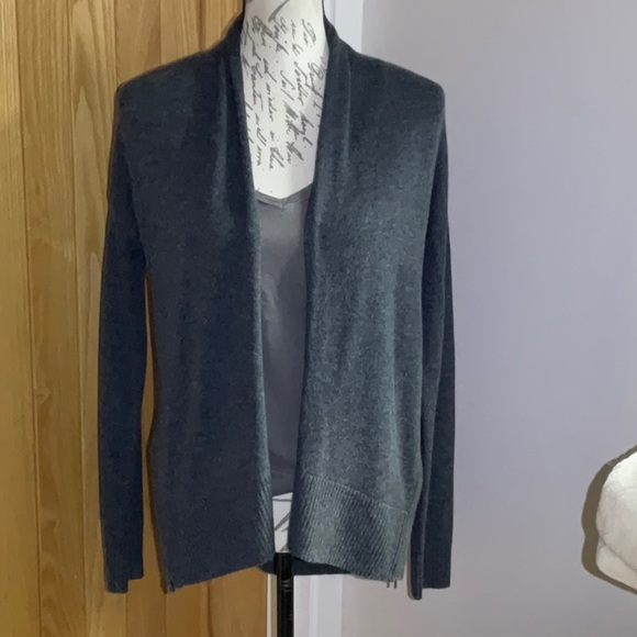 Banana Republic Women’s Open Cardigan Sweater w/ Side Zips. Grey. XS - Picture 8 of 16